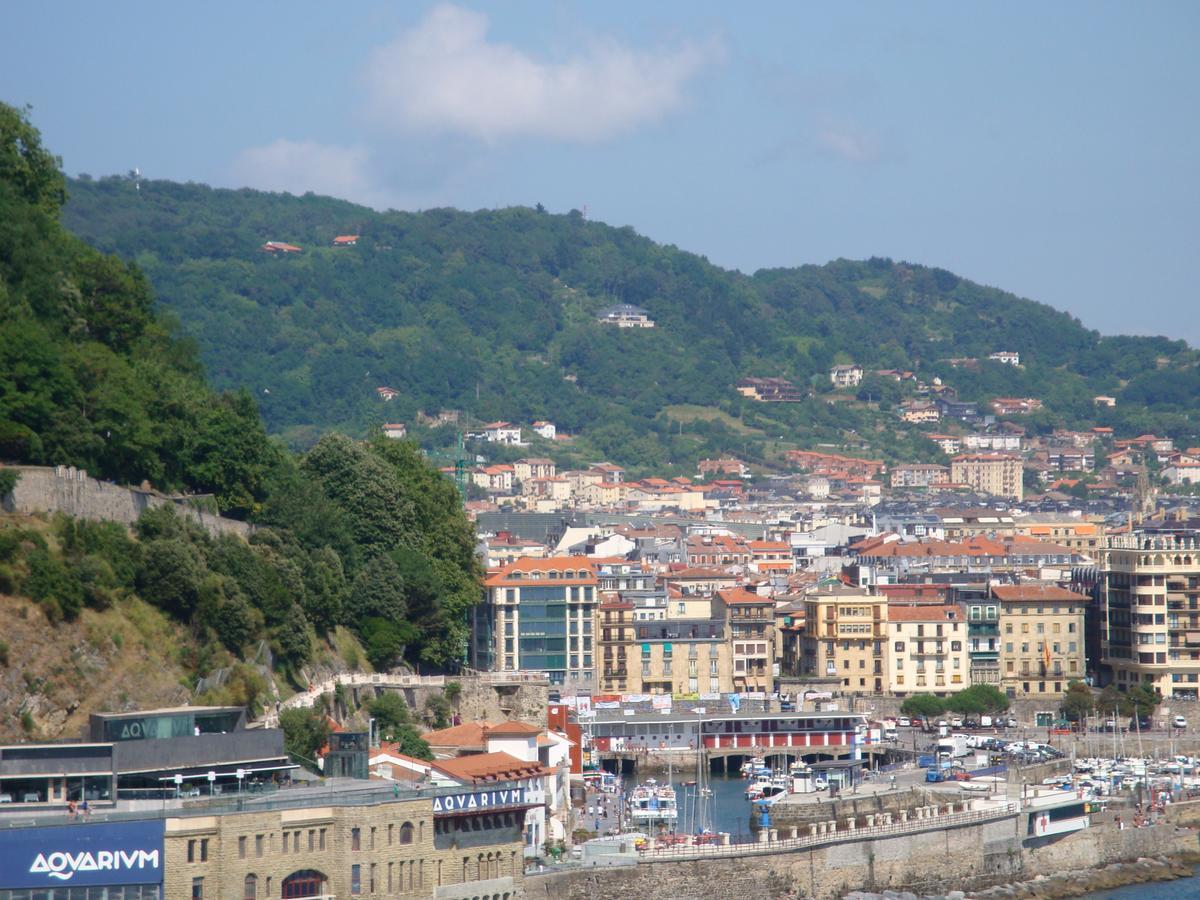 Pension Alameda San Sebastian Exterior photo